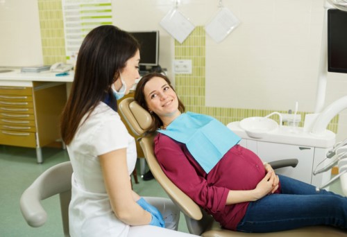 phụ nữ mang thai có nhổ răng được không