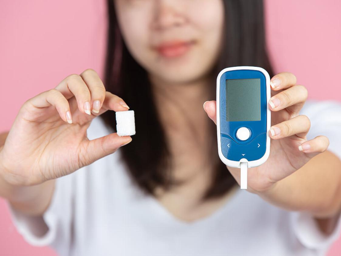 Bệnh tiểu đường có trồng răng được không