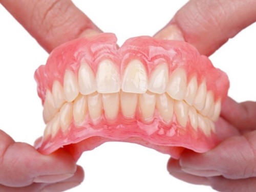 răng giả tháo lắp toàn hàm