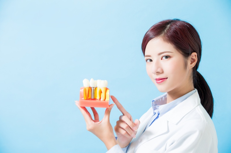 Cấy ghép Implant là giải pháp trồng răng duy nhất ngăn tình trạng tiêu xương hàm