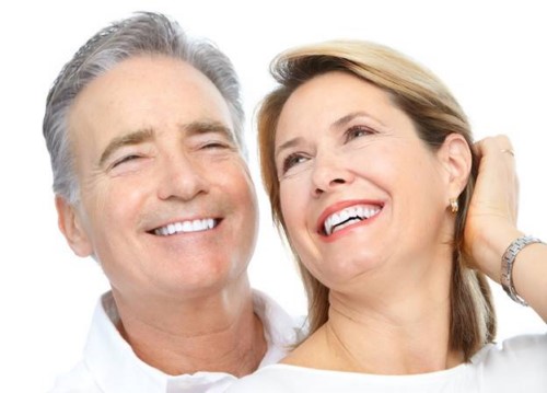 cấy implant cho người cao tuổi
