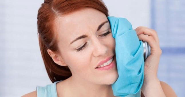 triệu chứng đau quai hàm