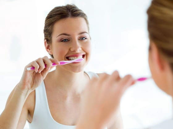 cách giảm ê buốt răng