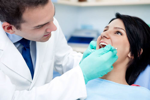 Khám răng định kỳ tại nha khoa