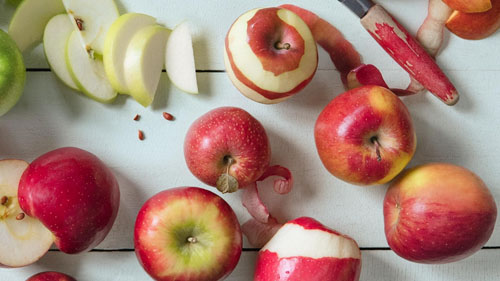 Ăn táo giúp làm sạch răng, ngừa mảng bám