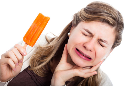 Răng nhạy cảm có thể là dấu hiệu cho thấy răng miệng đang gặp vấn đề