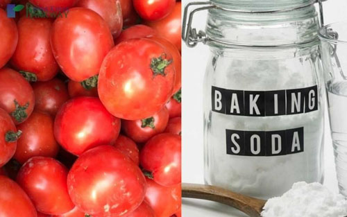 Cà chua kết hợp Baking soda cũng giúp tẩy sạch mảng bám ở răng