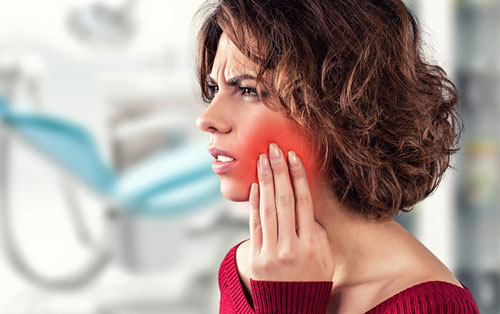 Cần cẩn trọng với biến chứng viêm tủy sau bọc sứ