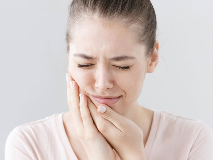 Nhức chân răng là vấn đề răng miệng khá phổ biến