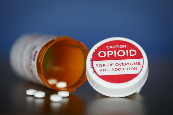 Opioid được dùng để điều trị cơn đau cấp tính
