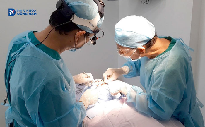 Kinh nghiệm của bác sĩ ảnh hưởng đến việc chọn bộ dụng cụ cấy ghép Implant