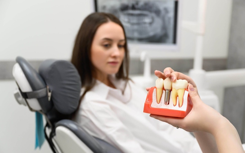 Sử dụng thuốc trong khi cấy Implant có thể ảnh hưởng sức khỏe mẹ và bé