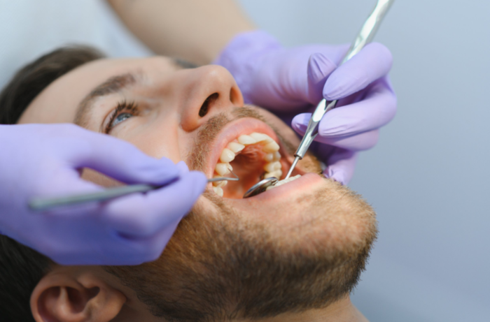 Nha khoa Đông Nam - Địa chỉ trồng răng Implant Thụy Sĩ uy tín hàng đầu