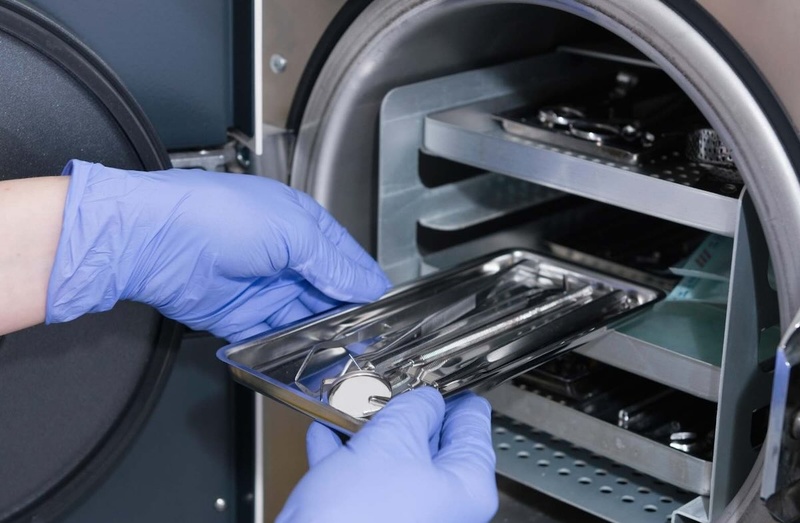 Vô trùng dụng cụ theo tiêu chuẩn Bộ Y tế